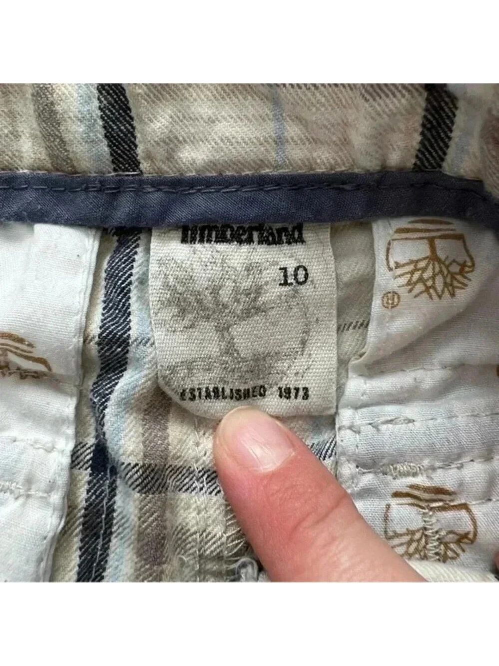 Timberland boys plaid cargo shorts size 10 - Picture 4 of 9